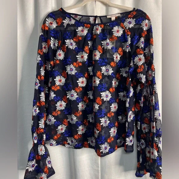 Anthropologie x Ella Moss Daisy Embroidered Top - Picture 3 of 8